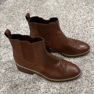 Elegant Cole Haan Brown Ankle Booties